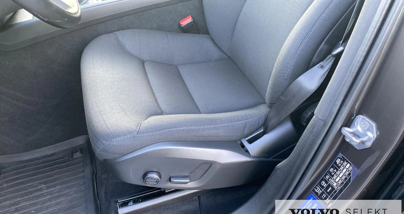 Volvo XC 60 cena 129900 przebieg: 145800, rok produkcji 2018 z Wąsosz małe 326